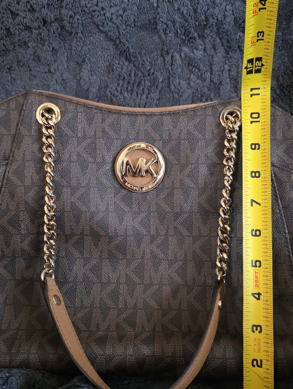 Michael Kors Brown Shoulder Bag with Gold Accents - Picture 4 of 7